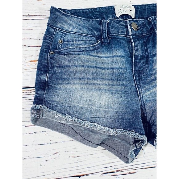 Mudd FLX Stretch Womens Jean Shorts Sz 3 Denim Booty Raw Rolled Hem Blue Shorty - Picture 5 of 9